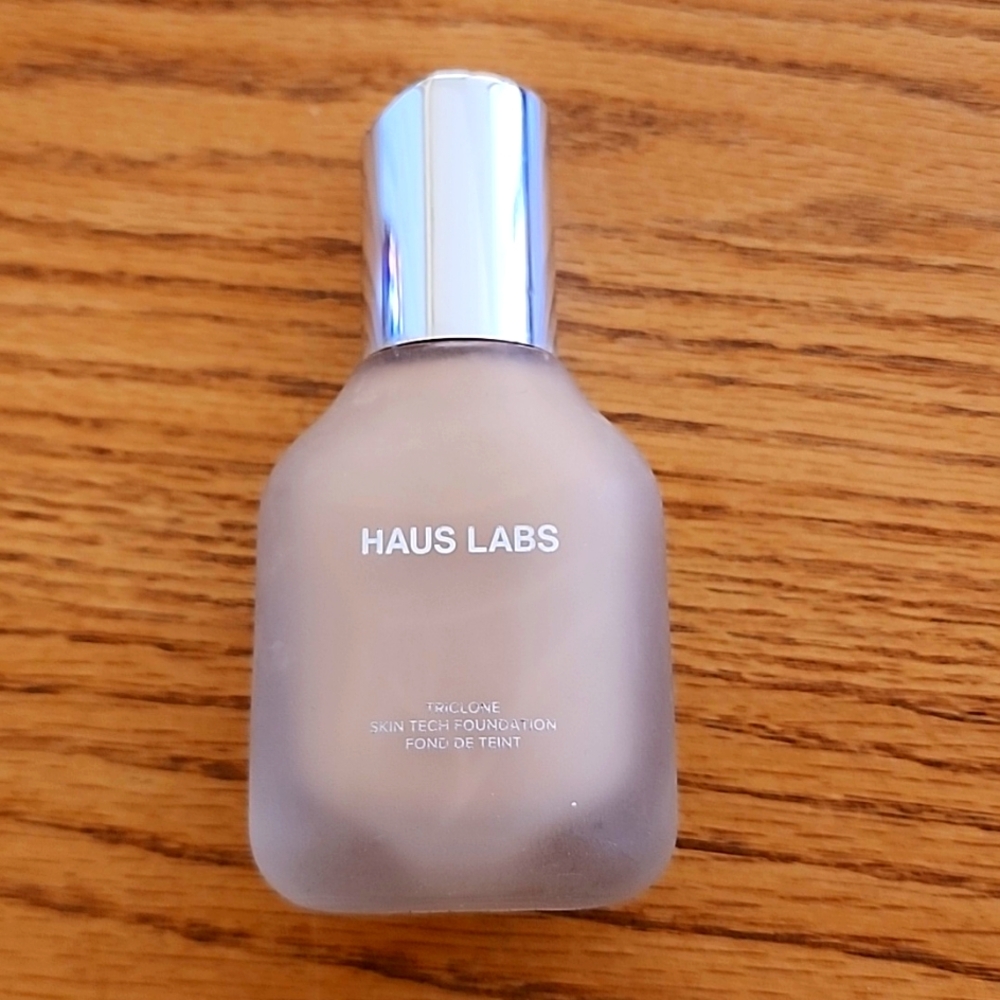 Haus Labs Skin Tech Foundation